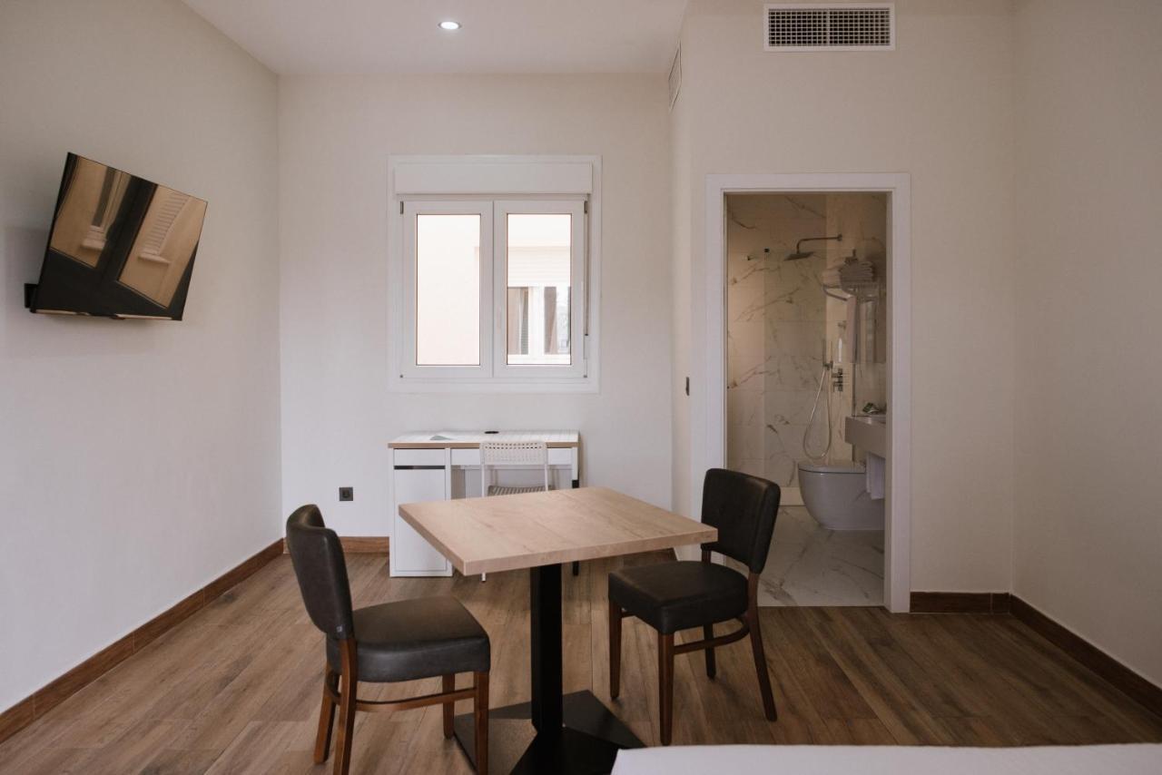 Hotel Melilla Centro Eksteriør bilde