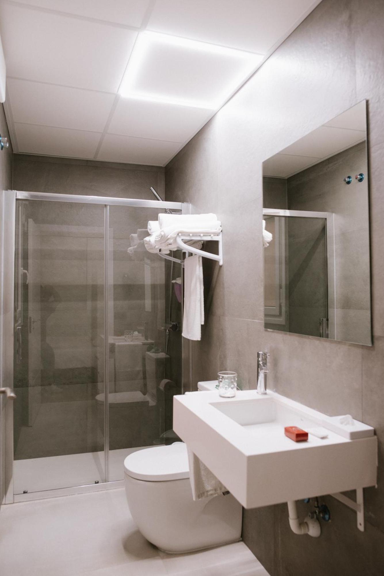Hotel Melilla Centro Eksteriør bilde