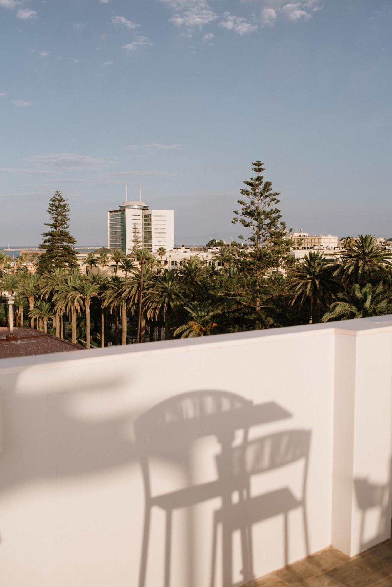 Hotel Melilla Centro Eksteriør bilde