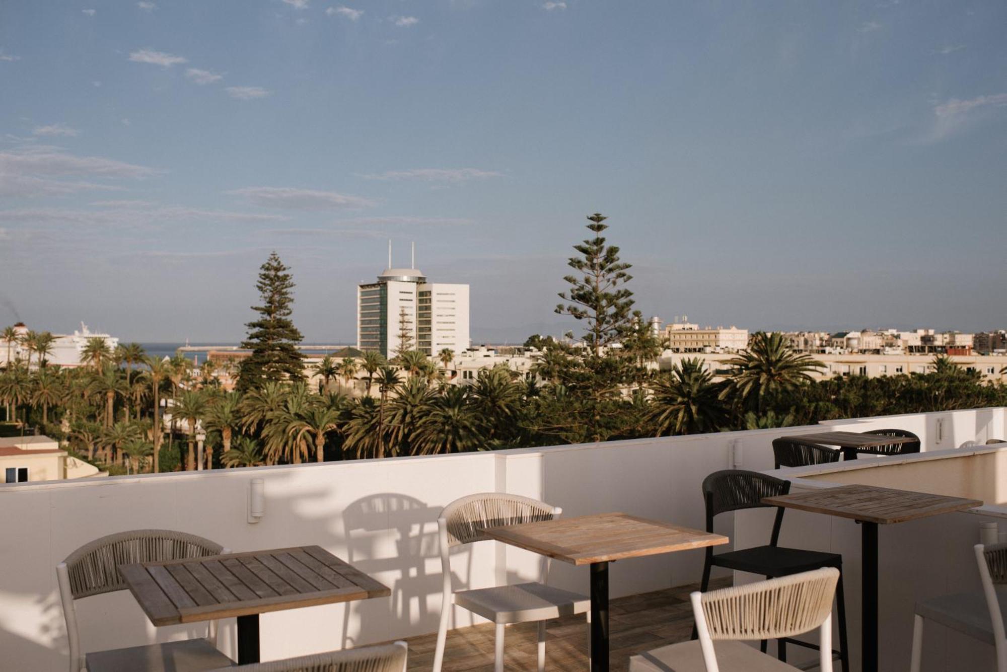 Hotel Melilla Centro Eksteriør bilde