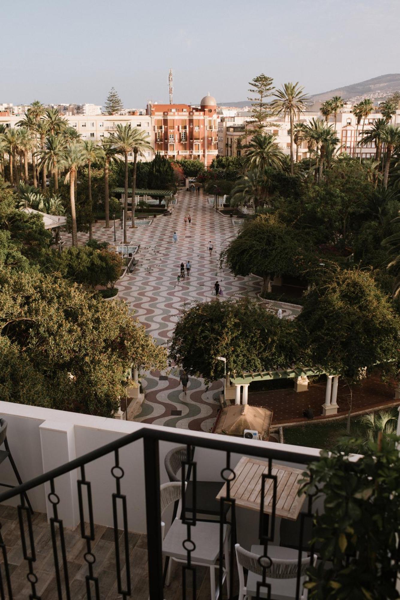 Hotel Melilla Centro Eksteriør bilde